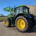 John Deere 6120M