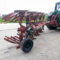 Vogel noot 4 furrow reversible plough