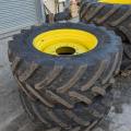 John Deere Wheels and tyres 650/65/38 rears 540/65/30