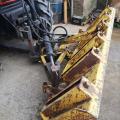 Snow plough Hydraulic lift