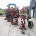 Vogel noot 4 furrow reversible plough