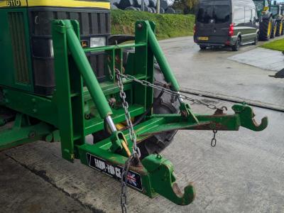 Front linkage To suit John Deere tractors