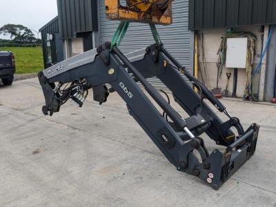 Quicke  Q65 loader JD brackets available