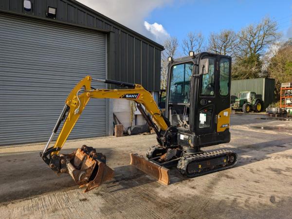 Sany SY18C Mini digger