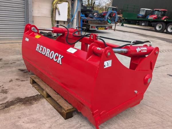 New Redrock Alligator 85 shear grabs