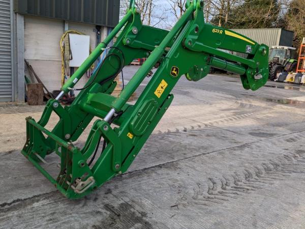 John Deere 623R loader boom